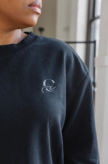 Black Crewneck - Minimalist Logo